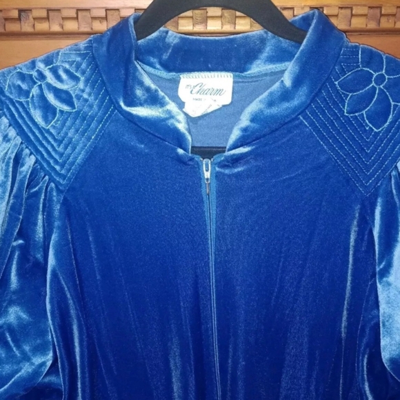 Vintage It's A Charm 70s Maxi Womens Velvet Ruffle Neck Robe/HouseCoat Size M - Picture 6 of 16